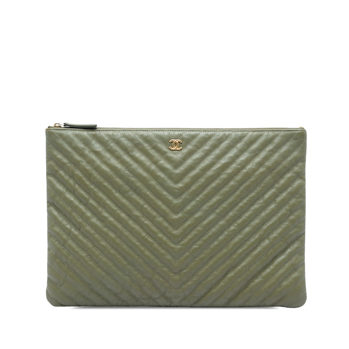 Chanel CC Chevron O Étui Pochette Grand Cuir de veau