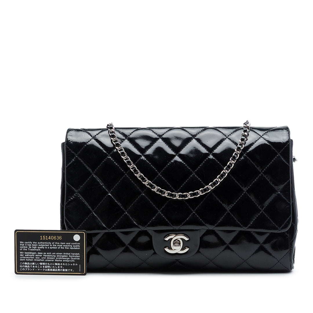CC Matelassé à rabat Pochette avec chaîne Noir