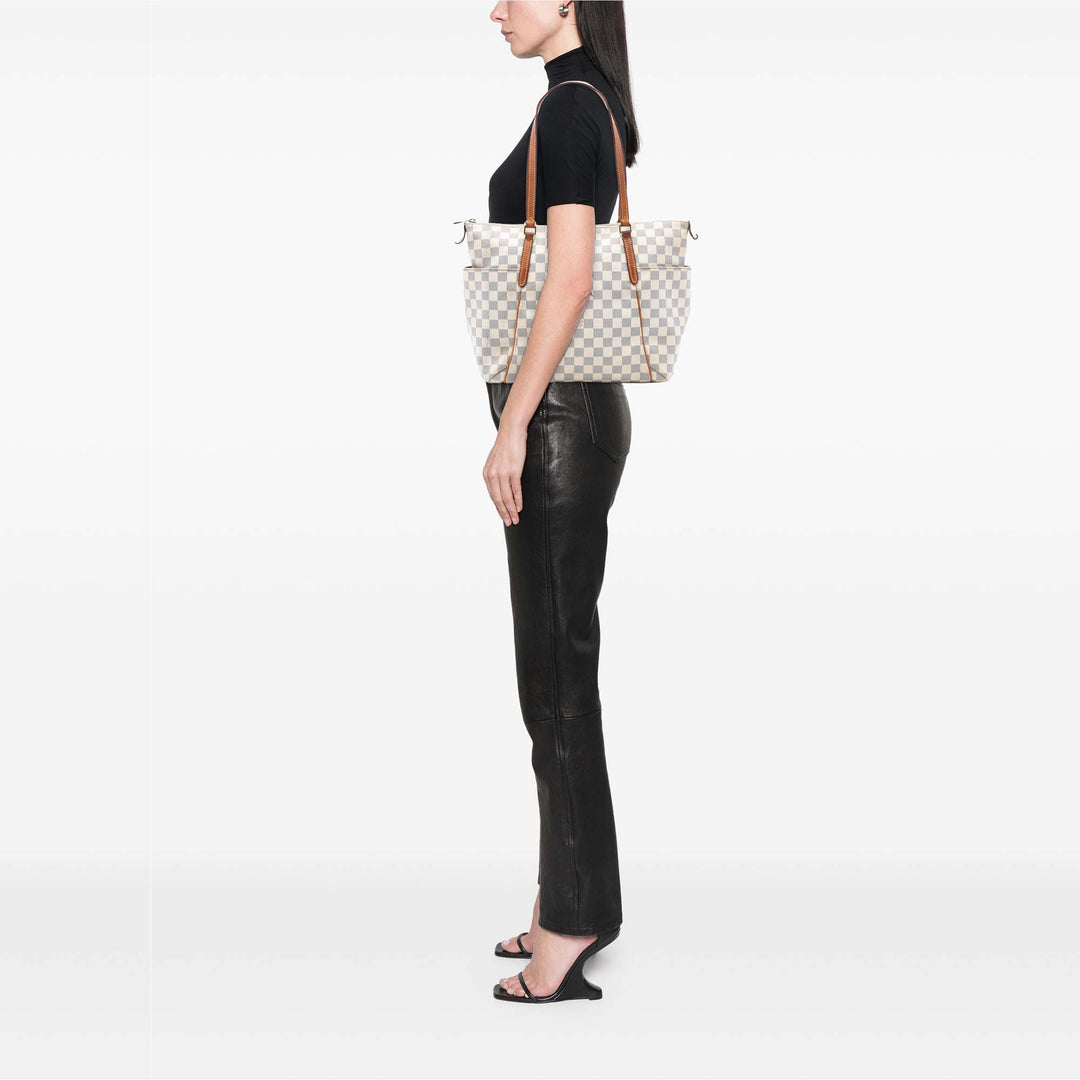 Louis Vuitton Damier Azur Totally MM