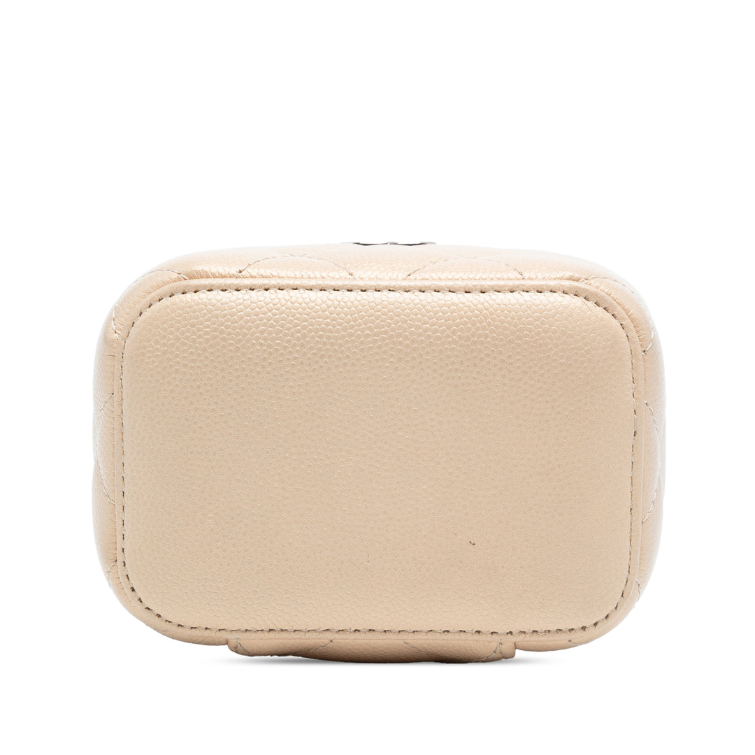 Chanel Matelassé Irisé Perle On Top Vanity avec chaîne Mini Cuir caviar Marron – vue 3 – GABY PARIS