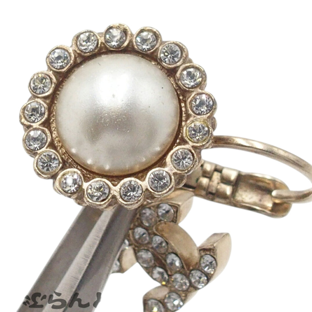 Chanel CC plaqué Perles fantaisie Strass Clip On Boucles d’oreilles