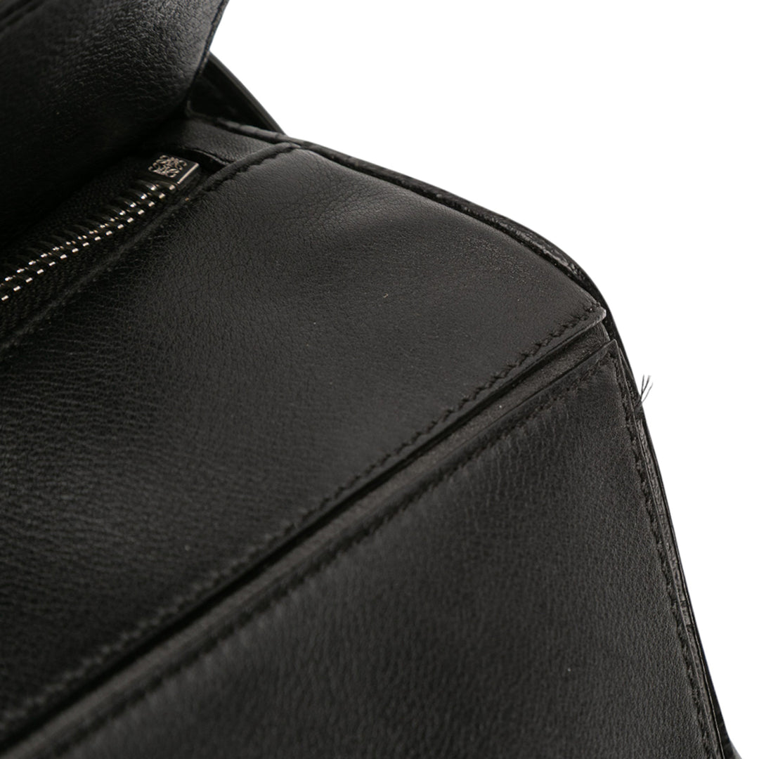 LOEWE Medium Cuir de veau Puzzle Sac cartable Noir – GABY PARIS Authentique