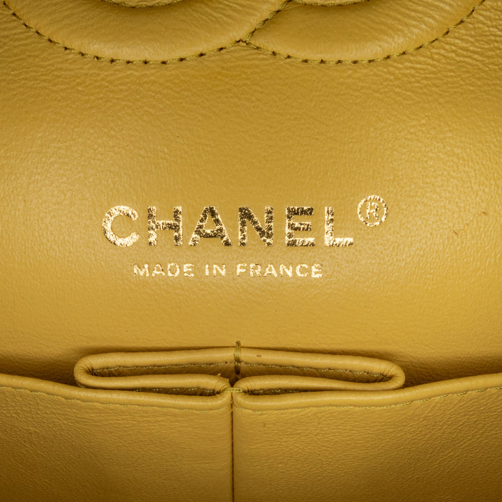 Chanel Medium Classic Chevron Cuir d’agneau Double rabat