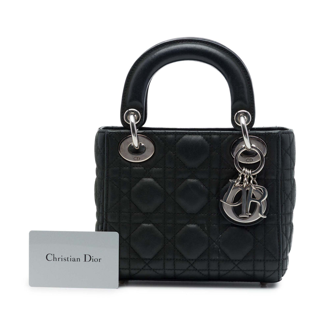 Dior Sac à main Lady Dior Irisé Cannage Mini Cuir d'agneau Noir – vue 7 – GABY PARIS