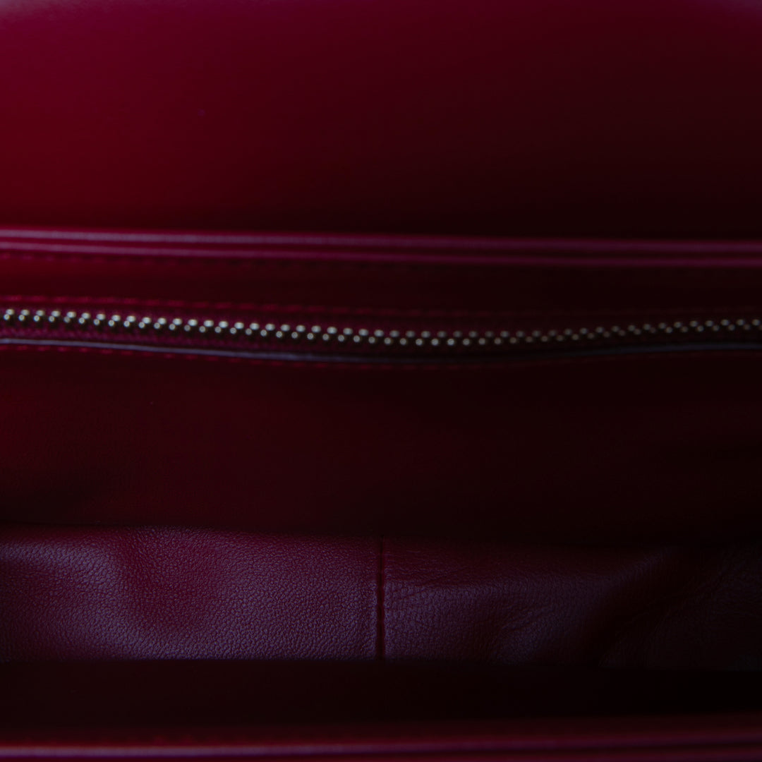 Celine Sac bandoulière brillant Triomphe Teen Cuir de veau Rouge – vue 4 – GABY PARIS