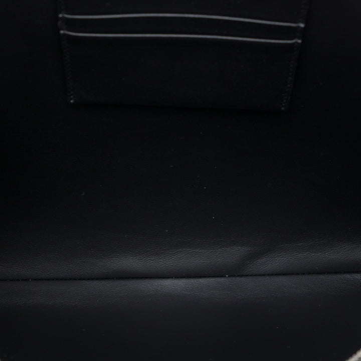 Celine embossé Logo Pochette Noir