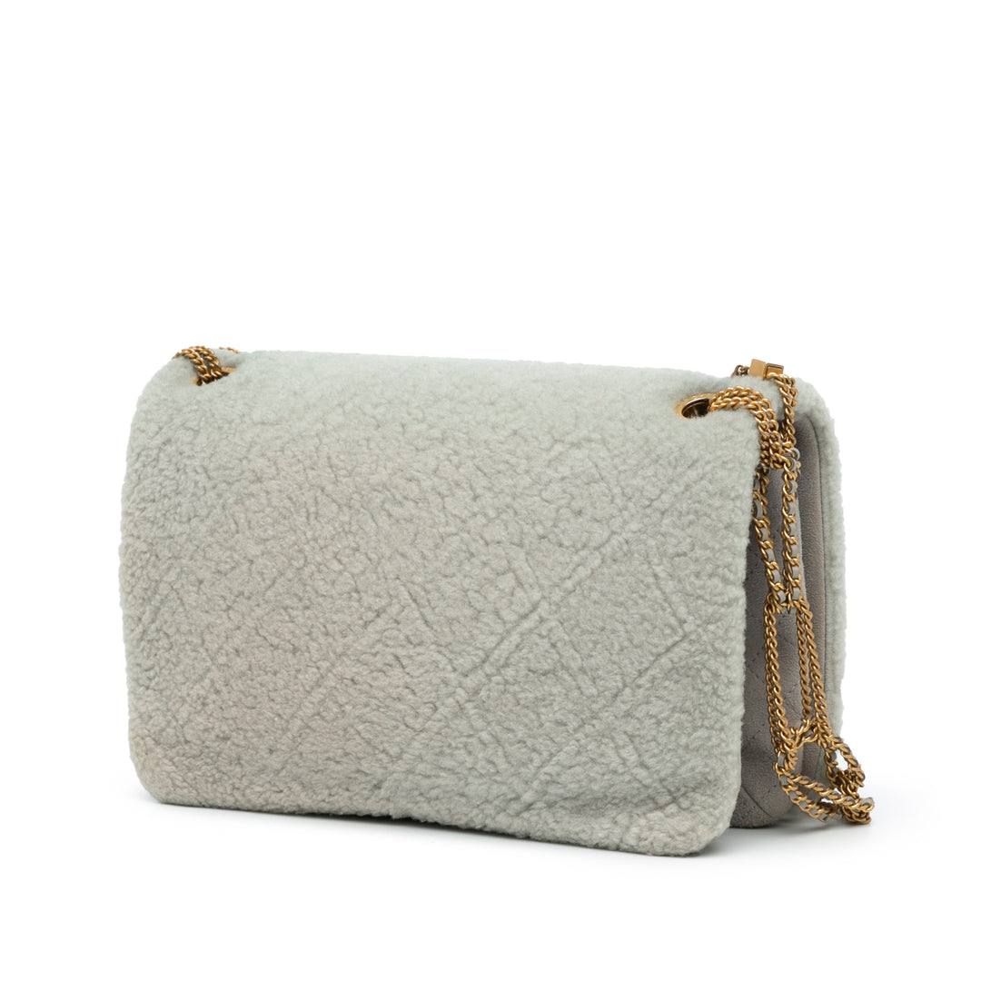 Chanel Matelassé Shearling Chaîne à rabat Matière naturelle