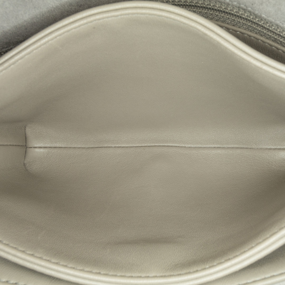 Chanel Matelassé Shearling Chaîne à rabat Matière naturelle