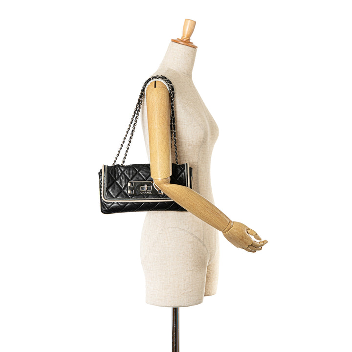 Quilted Lambskin Reissue East West Flap Black - Gaby Paris