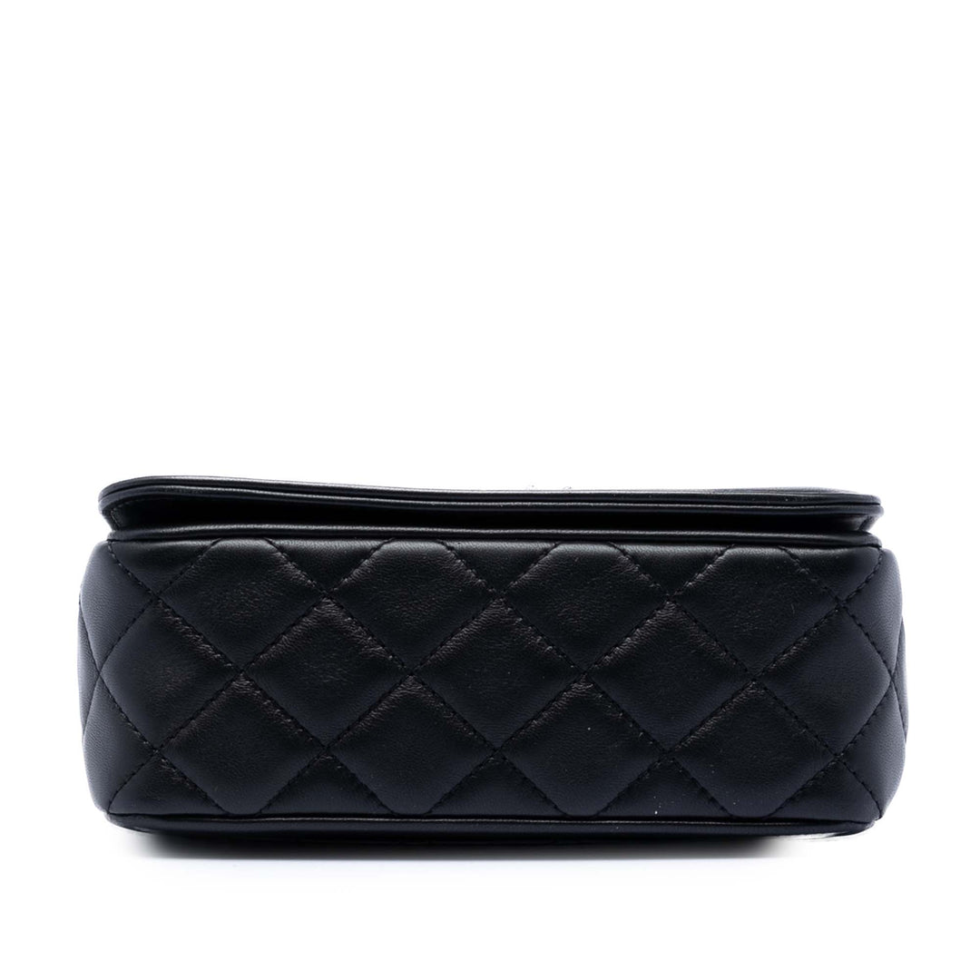 Chanel Cuir d’agneau Lucky Charms à rabat Sac porté croisé