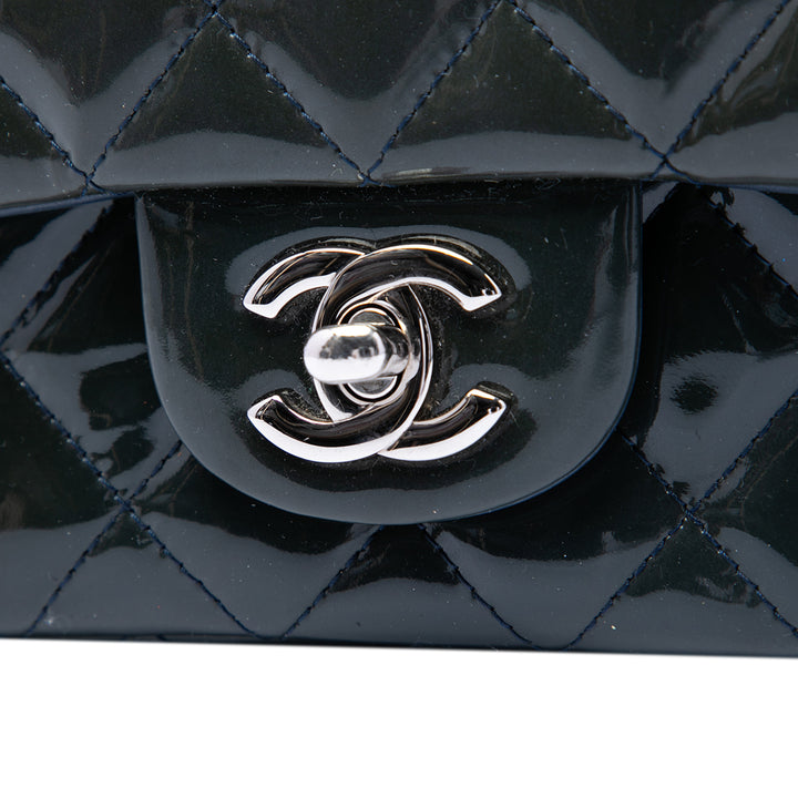Chanel Mini Rectangular Classic Cuir verni Simple rabat