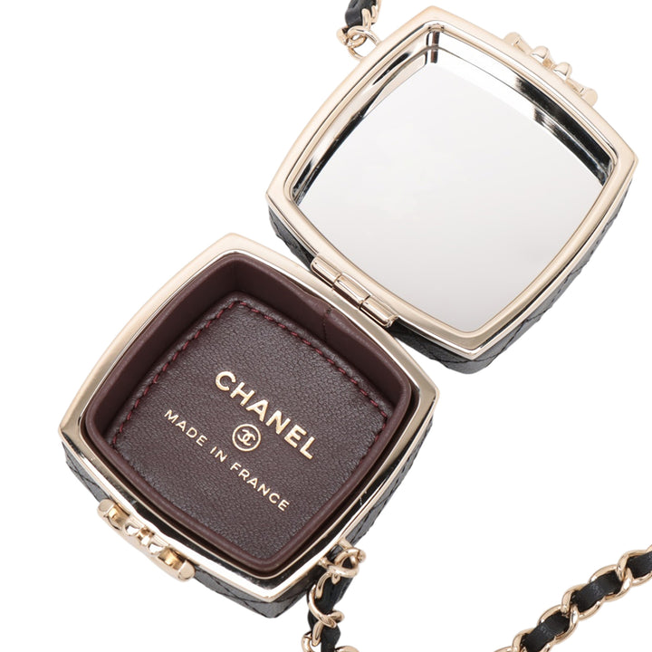 Chanel Quilted Cuir d’agneau Make-Up Boîte Pochette With Chain Noir – GABY PARIS Authentique