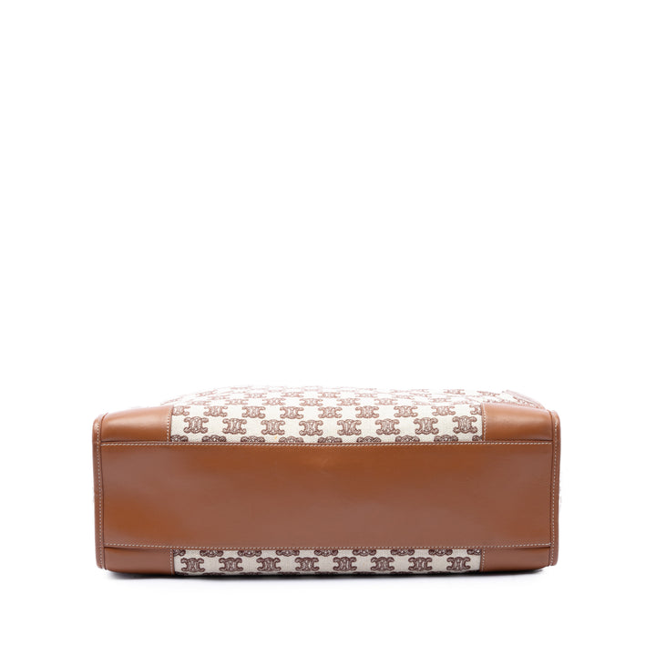 Celine Cabas Triomphe brodé Horizontal Beige – vue 3 – GABY PARIS