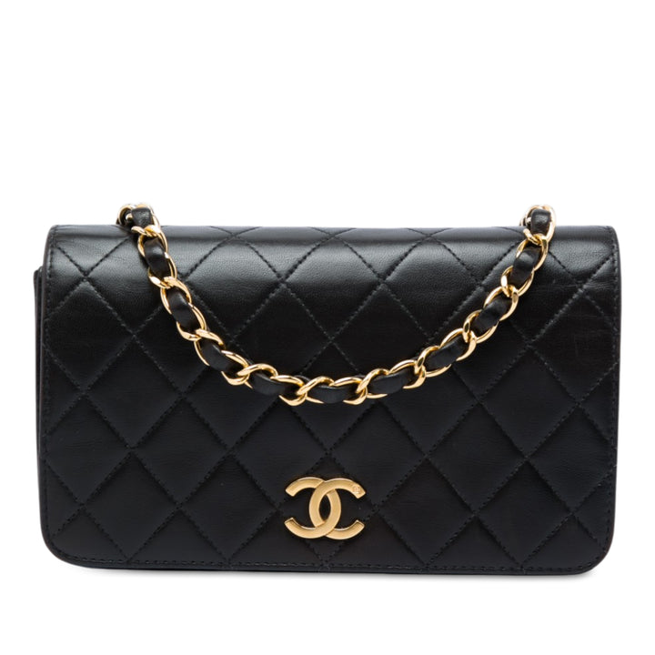 Chanel CC Matelassé Full Rabat simple Cuir d'agneau Noir