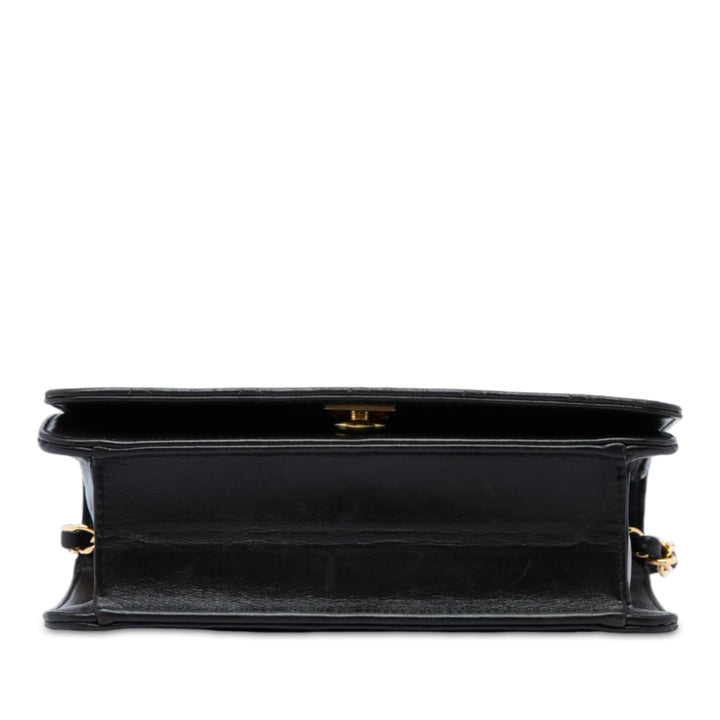 Chanel CC Matelassé Full Rabat simple Cuir d'agneau Noir