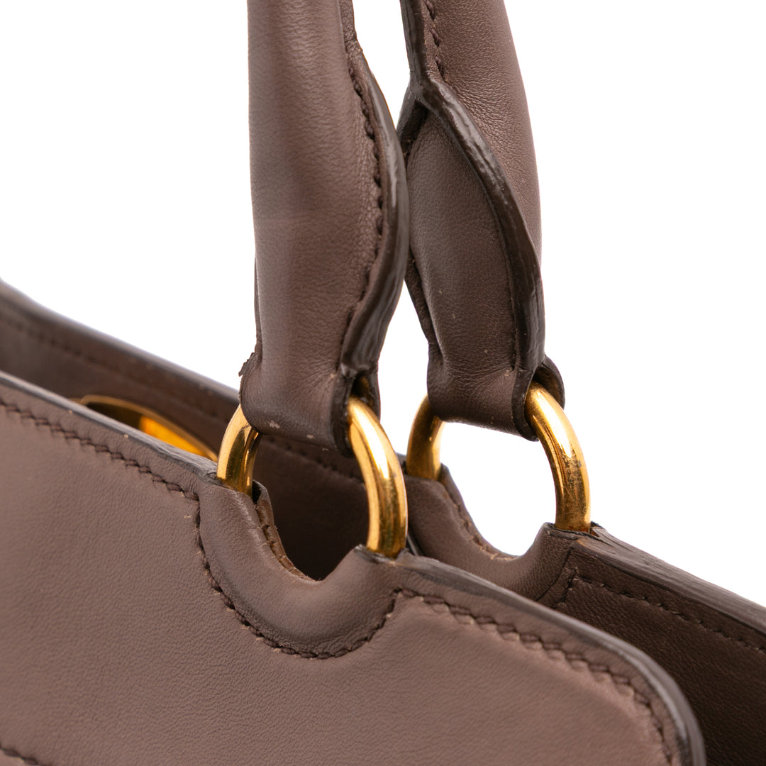 Miu Miu Matelasse Leather Turnlock Cabas Noir – GABY PARIS Authentique