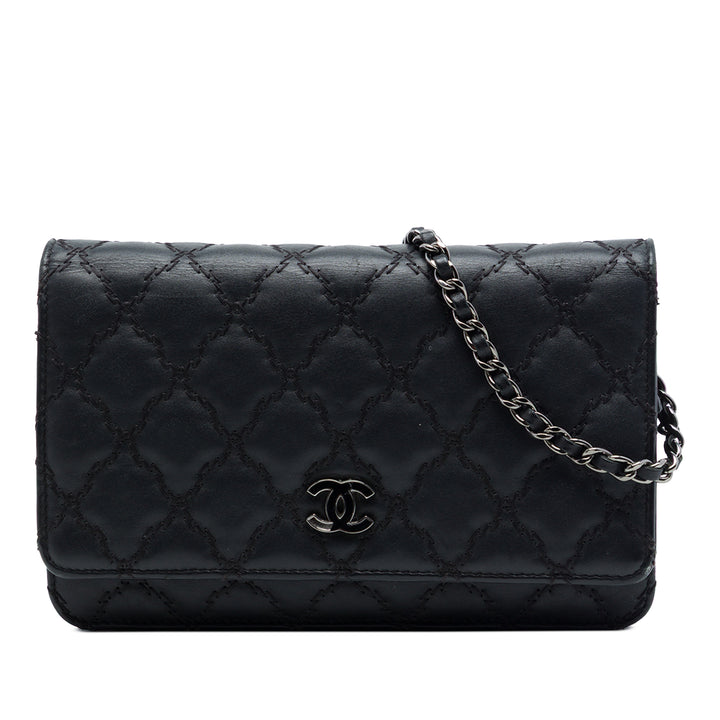 Chanel CC Matelassé Cuir de veau Double Stitch Hamptons Wallet on Chain