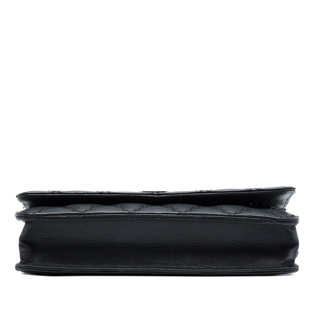 Chanel CC Matelassé Cuir de veau Double Stitch Hamptons Wallet on Chain
