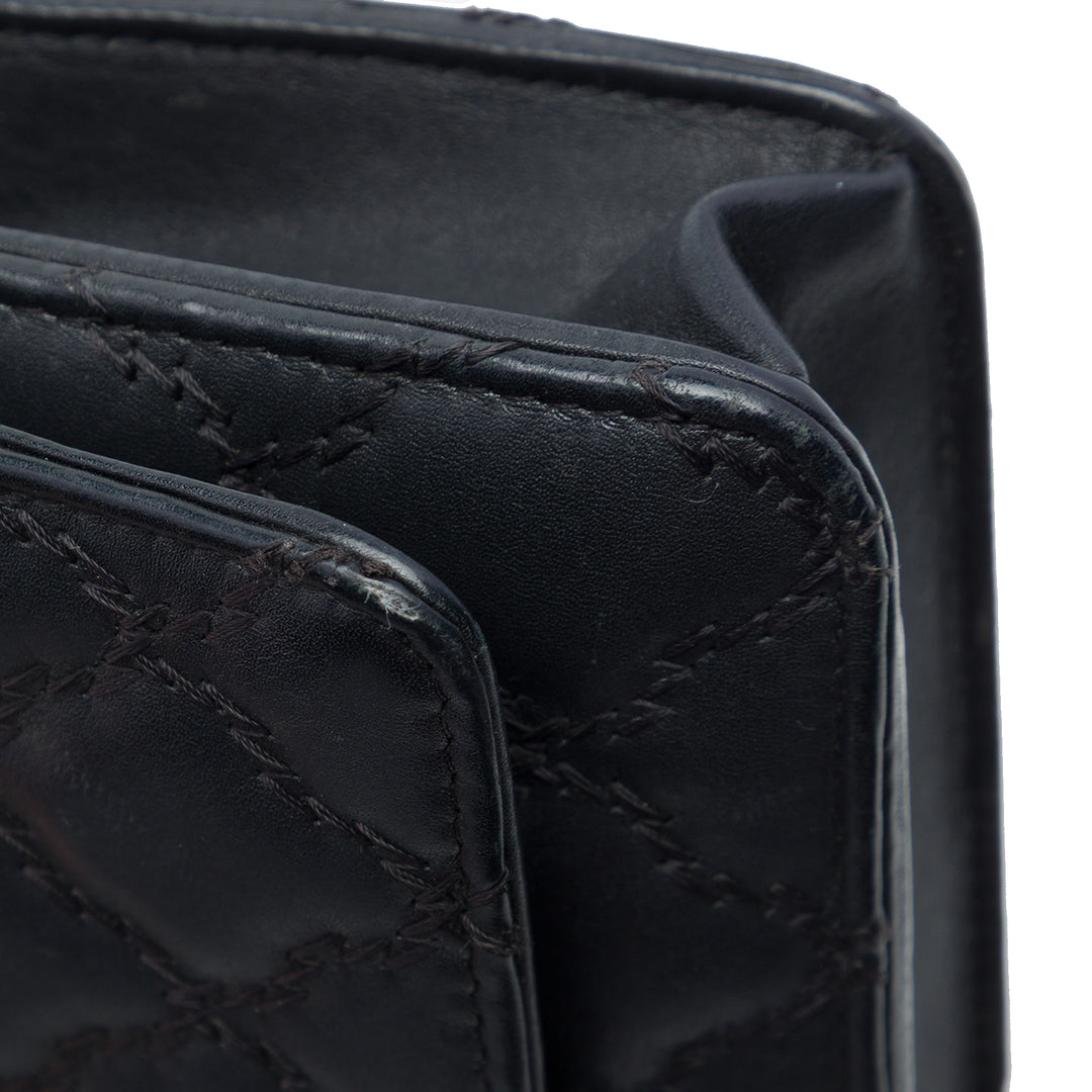 Chanel CC Matelassé Cuir de veau Double Stitch Hamptons Wallet on Chain