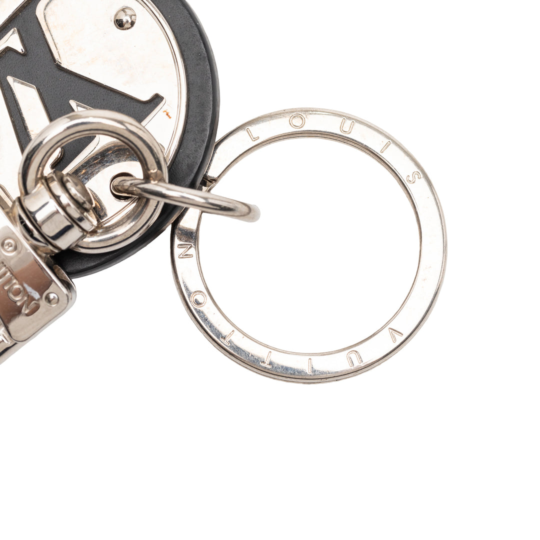 Louis Vuitton Stainless Steel et Cuir de veau LV Cut Circle Key Holder