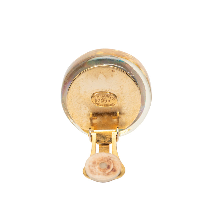 Chanel CC plaqué Resin Camellia Button Clip On Boucles d’oreilles