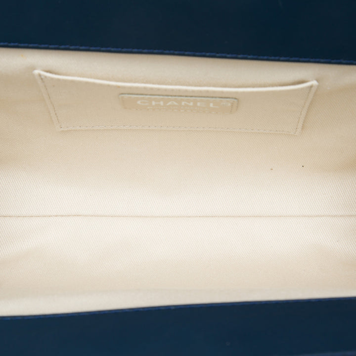 Chanel CC Matelassé Cuir verni Timeless Pochette
