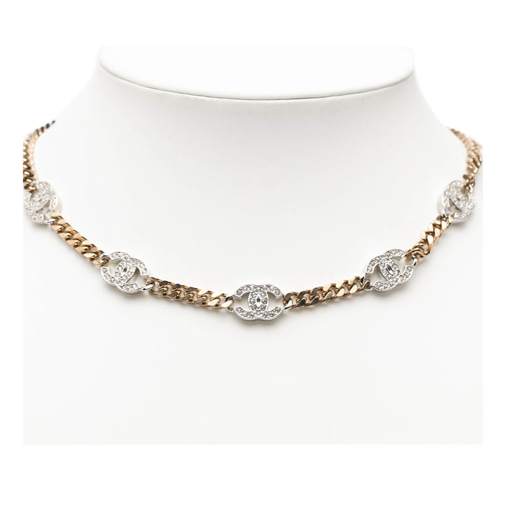 Chanel plaqué Rhinestone CC Choker Collier