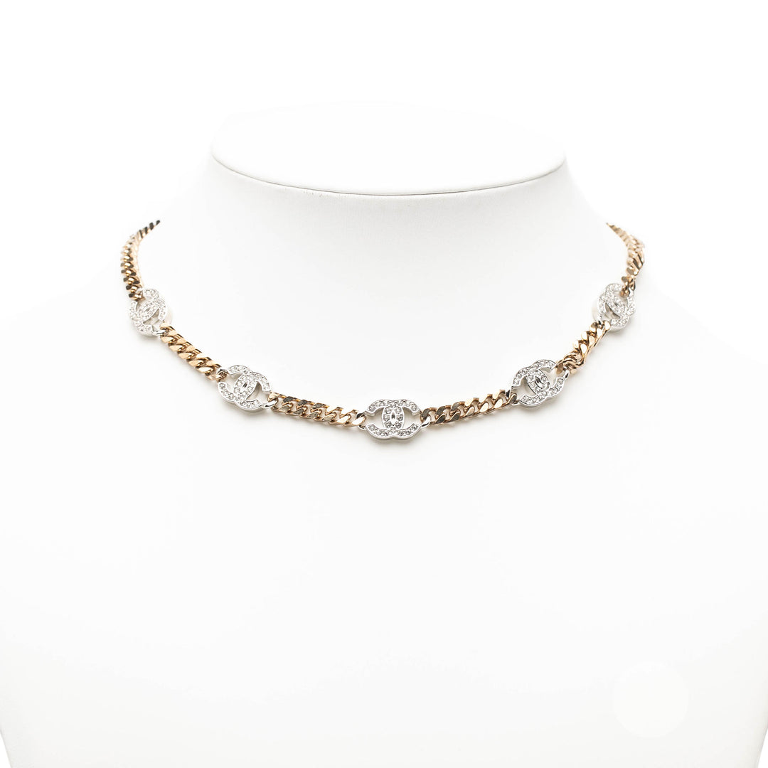 Chanel plaqué Rhinestone CC Choker Collier