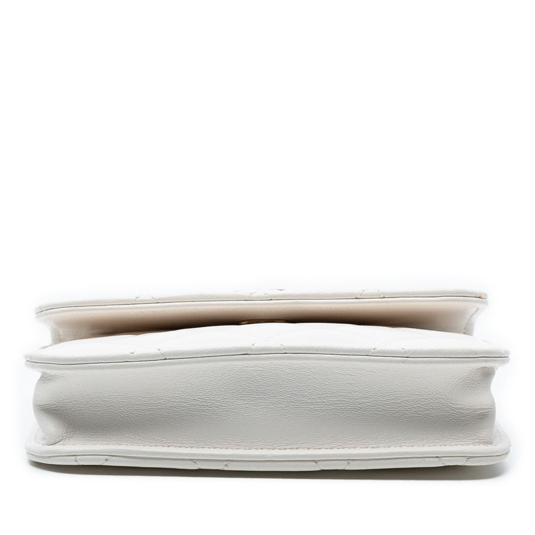 Chanel Mini CC Matelassé Cuir d’agneau Perle Crush Pochette avec chaîne