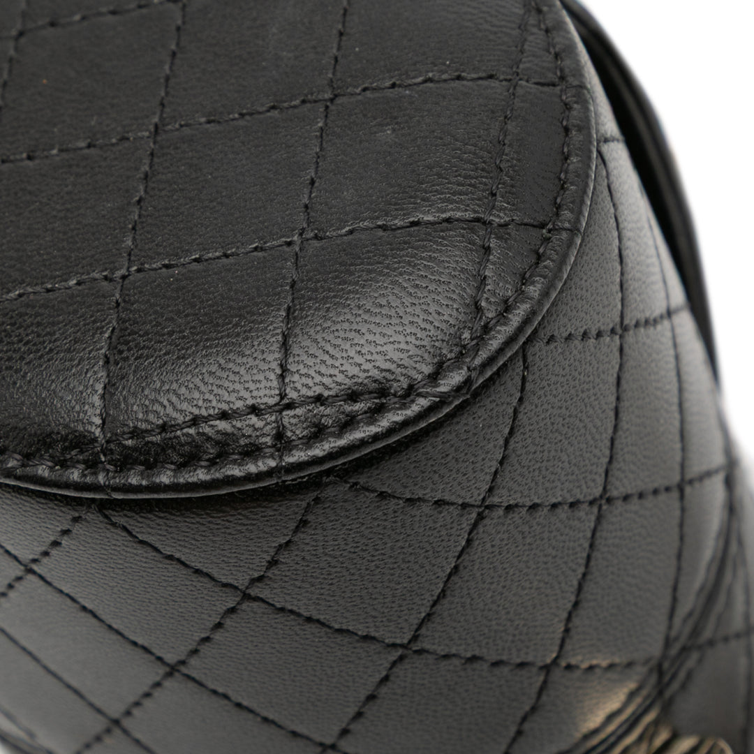 Chanel Mini Quilted Cuir d’agneau Round Vanity Case with Chain Noir – GABY PARIS Authentique