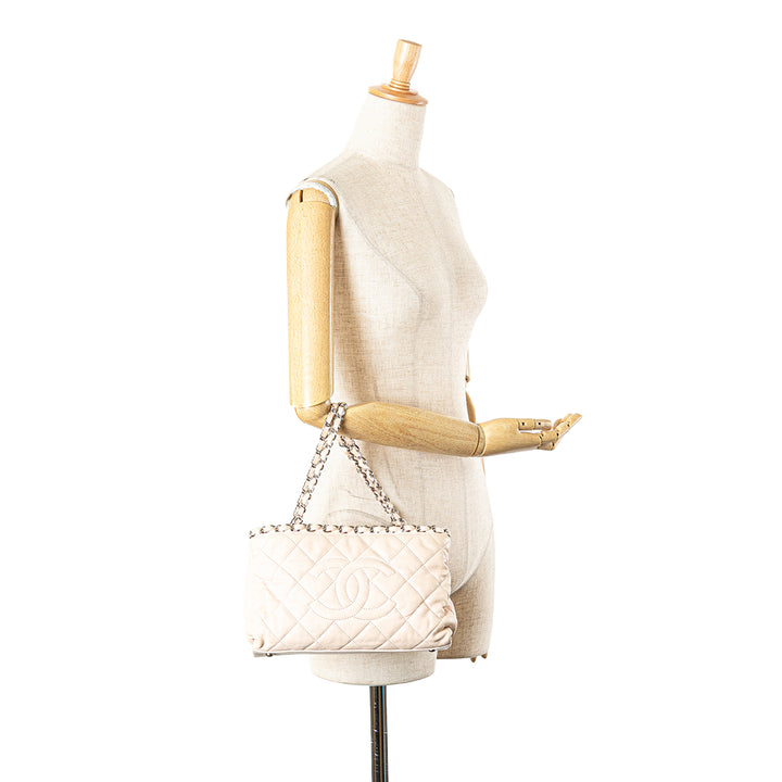 Chanel Mini Matelassé Cuir d’agneau Chain Me Cabas – GABY PARIS Authentique
