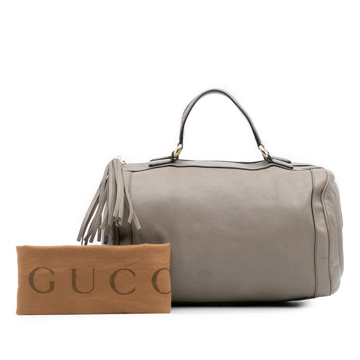 Pebbled Soho Boston Sac Moyen Cuir de veau Gris