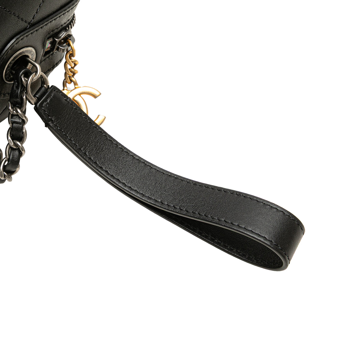 Chanel Cuir de veau Signature Chain Signe Bowling Bag Noir – GABY PARIS Authentique