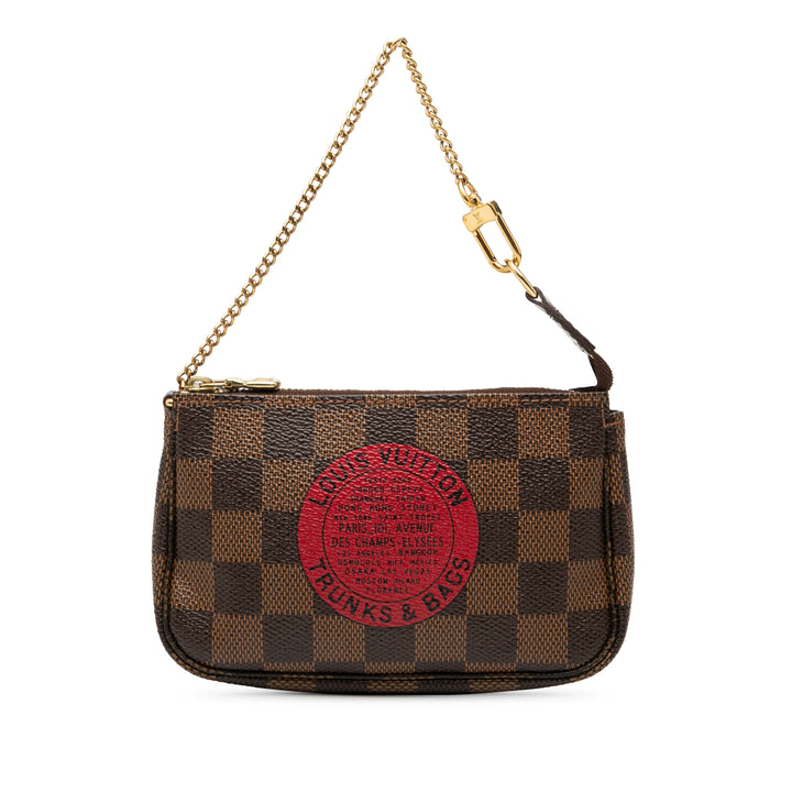 Louis Vuitton Trunks et Bags Pochette Accessoires Mini Damier Ébène Marron – vue principale – GABY PARIS