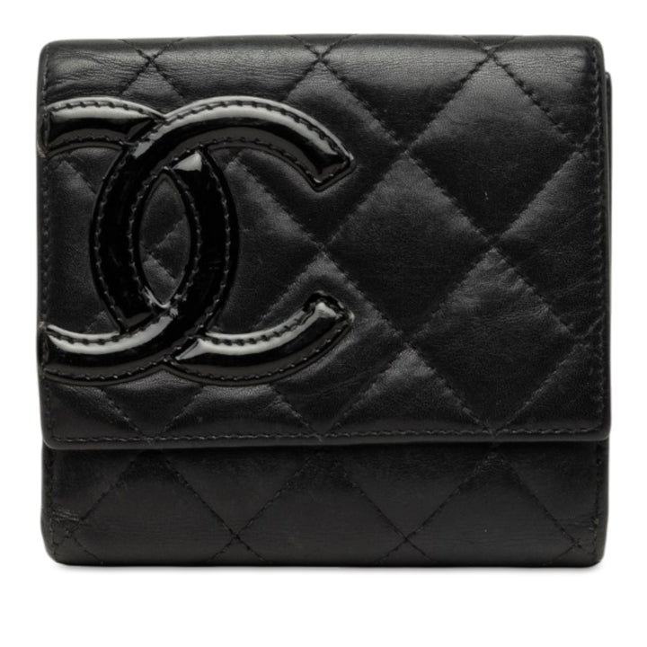 Chanel CC Matelassé Cambon Ligne à rabat Portefeuille Petit Cuir d'agneau Noir – vue principale – GABY PARIS