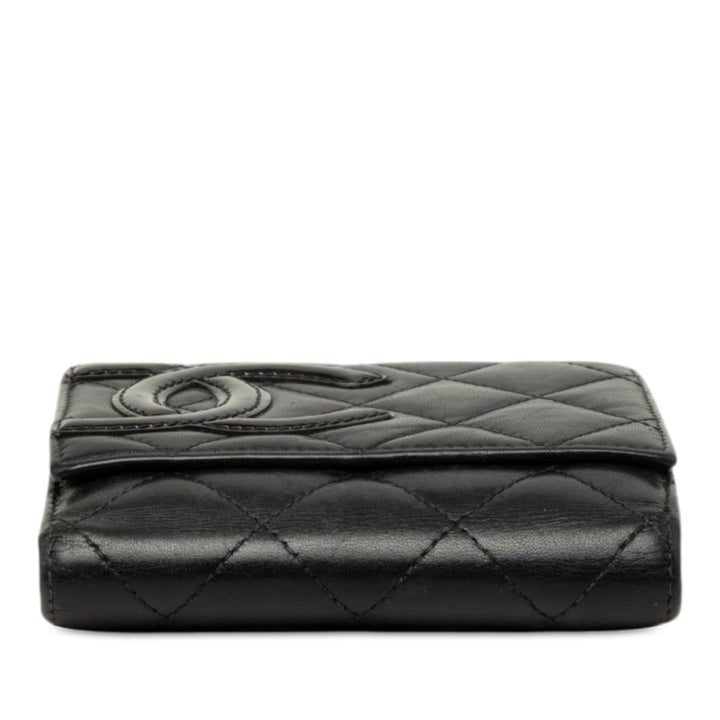 Chanel CC Matelassé Cambon Ligne à rabat Portefeuille Petit Cuir d'agneau Noir – vue 3 – GABY PARIS