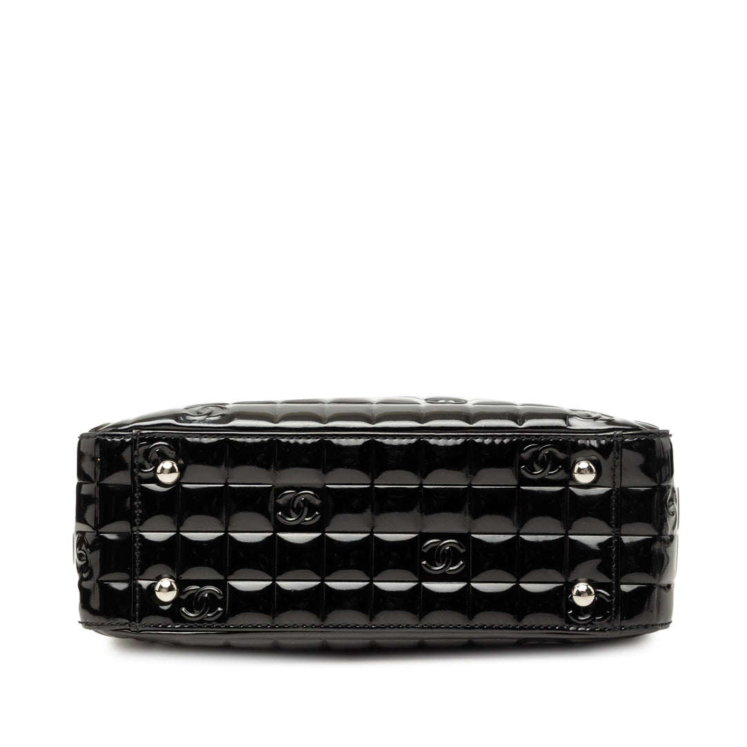 Chanel CC Chocolate Bar Cuir verni Cabas
