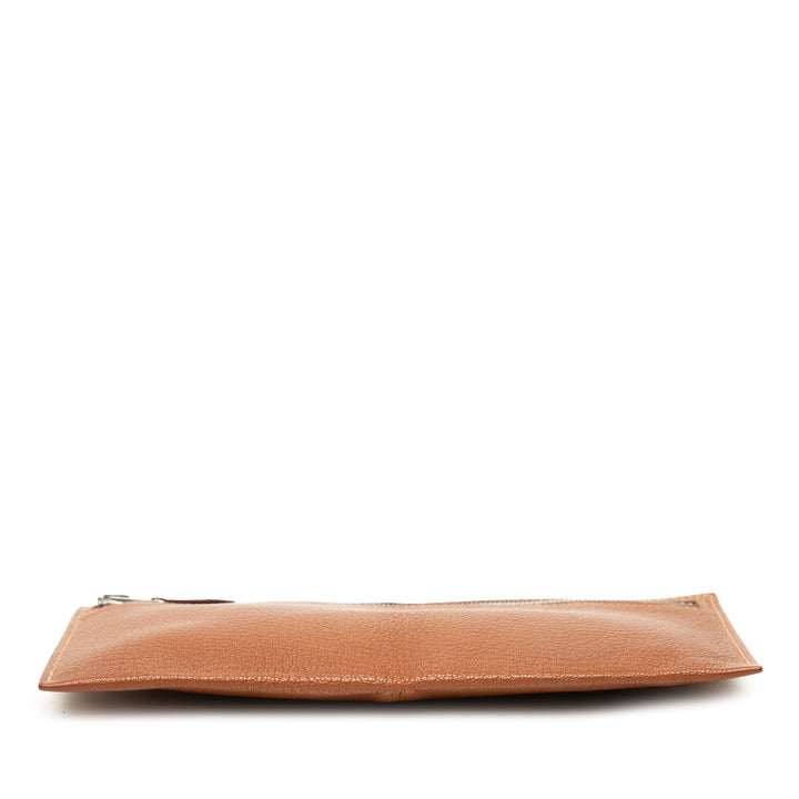 Hermès Chevre Mysore Slim Pochette Marron – vue 3 – GABY PARIS