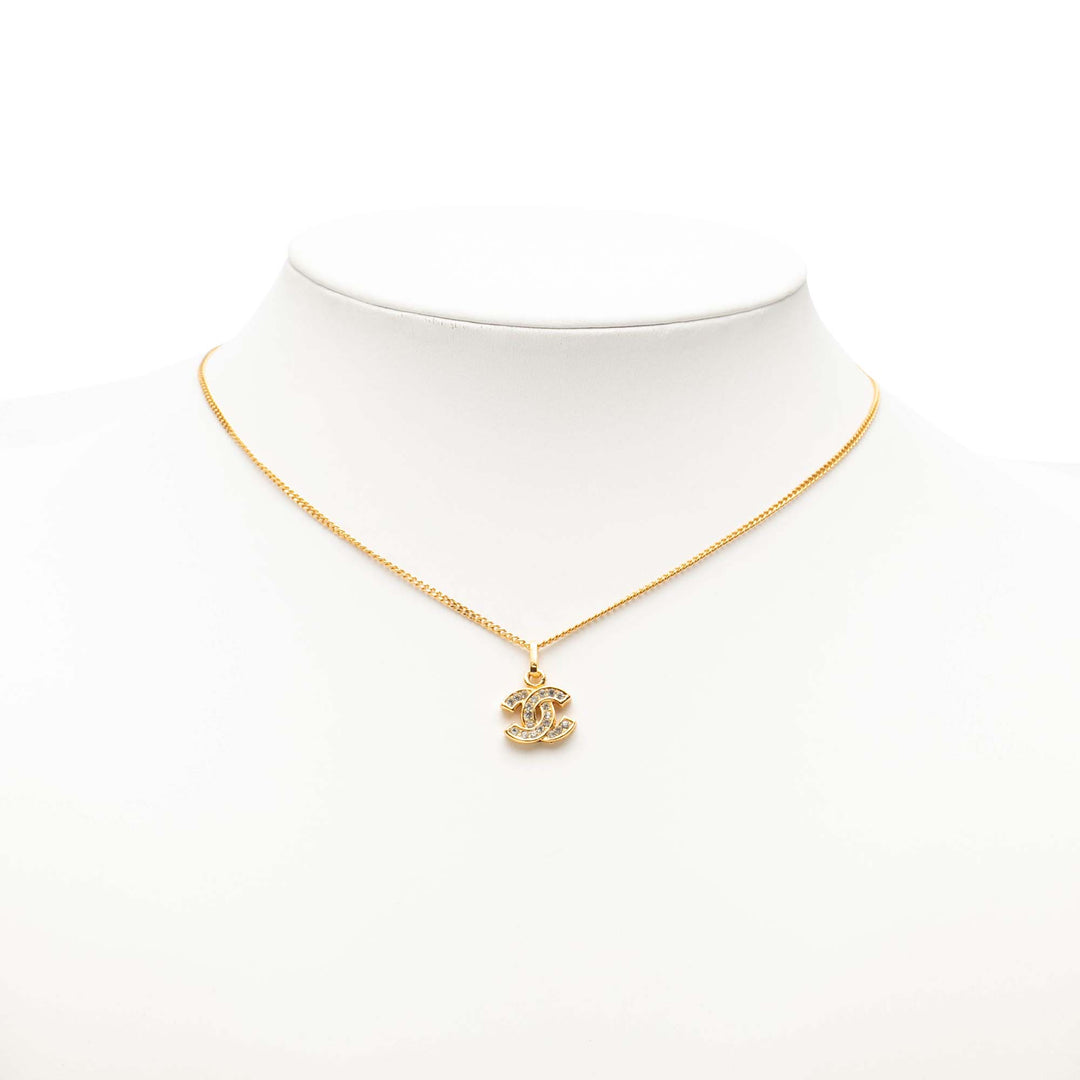 Chanel plaqué CC Rhinestone Pendant Collier