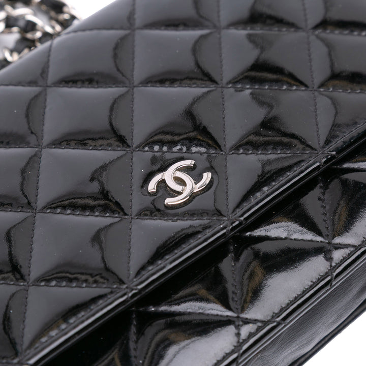 CC Quilted Patent Wallet On Chain Black - Gaby Paris