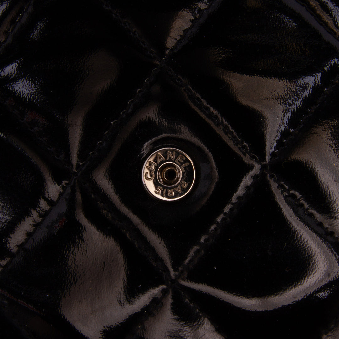CC Quilted Patent Wallet On Chain Black - Gaby Paris