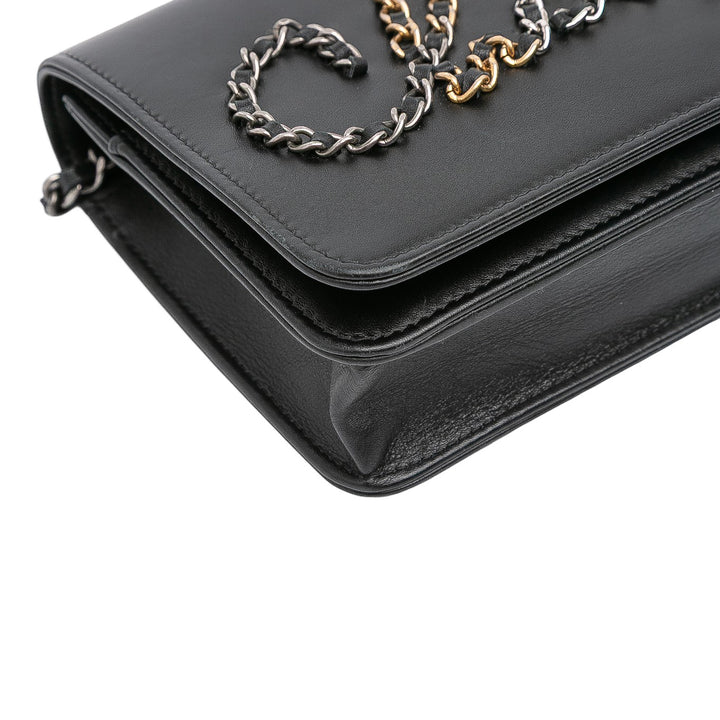 Chanel Cuir de veau Chain 20s Signe Wallet on Chain Noir