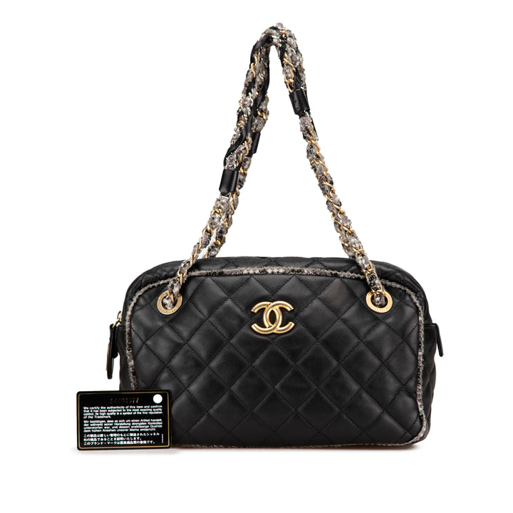 Chanel CC Matelassé Cuir d’agneau Tweedy Bowler Sac