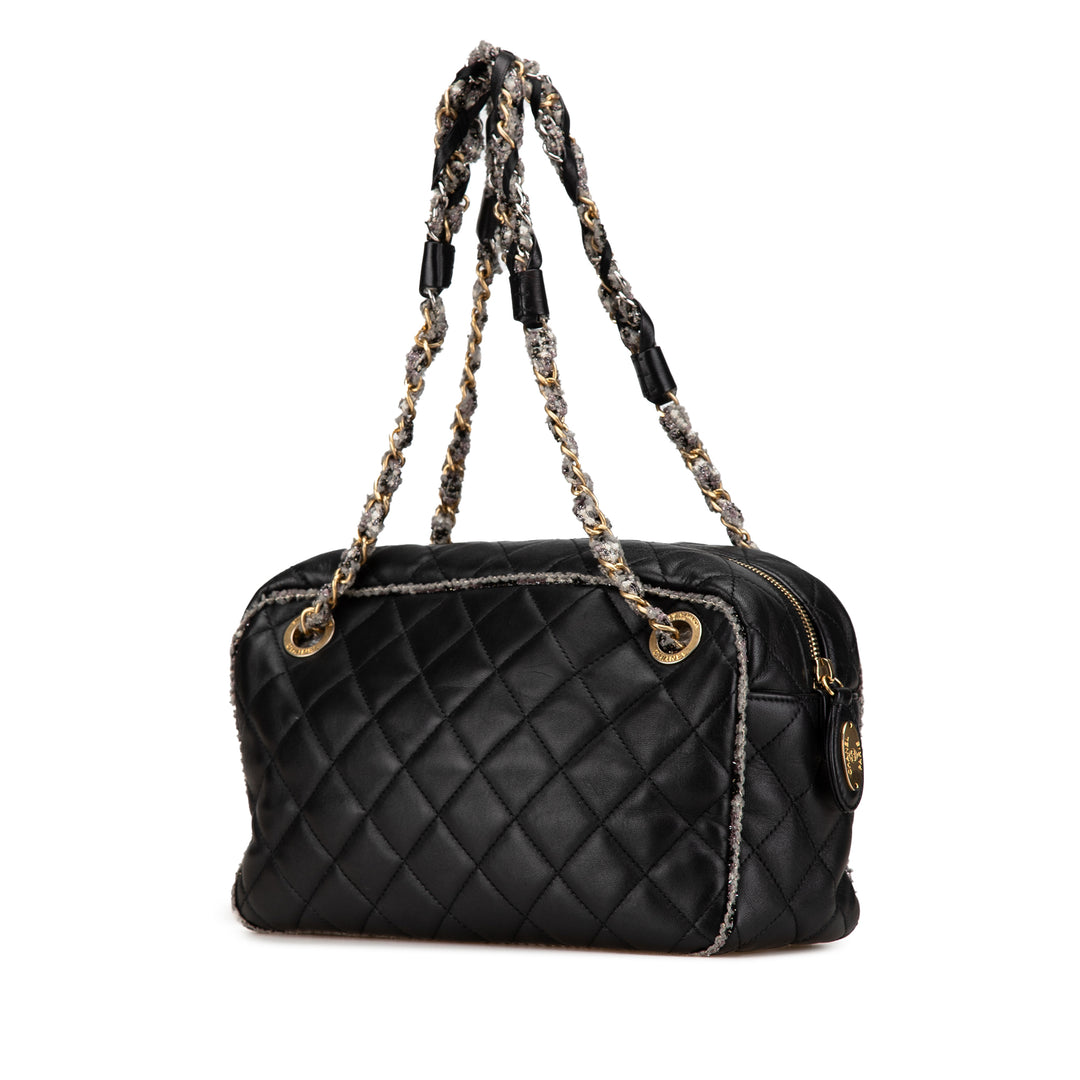 Chanel CC Matelassé Cuir d’agneau Tweedy Bowler Sac