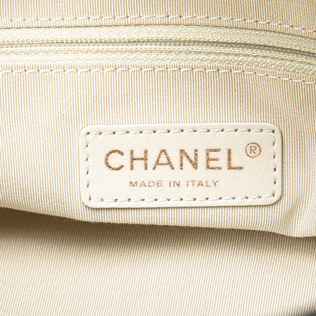 Chanel CC Matelassé Cuir d’agneau Tweedy Bowler Sac