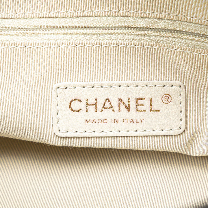 Chanel CC Matelassé Cuir d’agneau Tweedy Bowler Sac