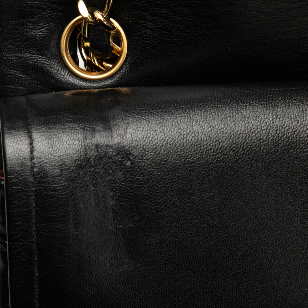 Chanel Sac porté épaule CC Matelassé Double rabat Petit Cuir d'agneau Noir – vue 6 – GABY PARIS