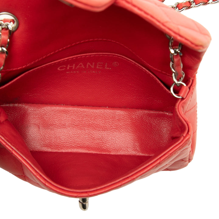 Chanel Sac bandoulière Classic Rectangulaire Rabat simple Extra Mini Cuir d'agneau Rouge – vue 4 – GABY PARIS