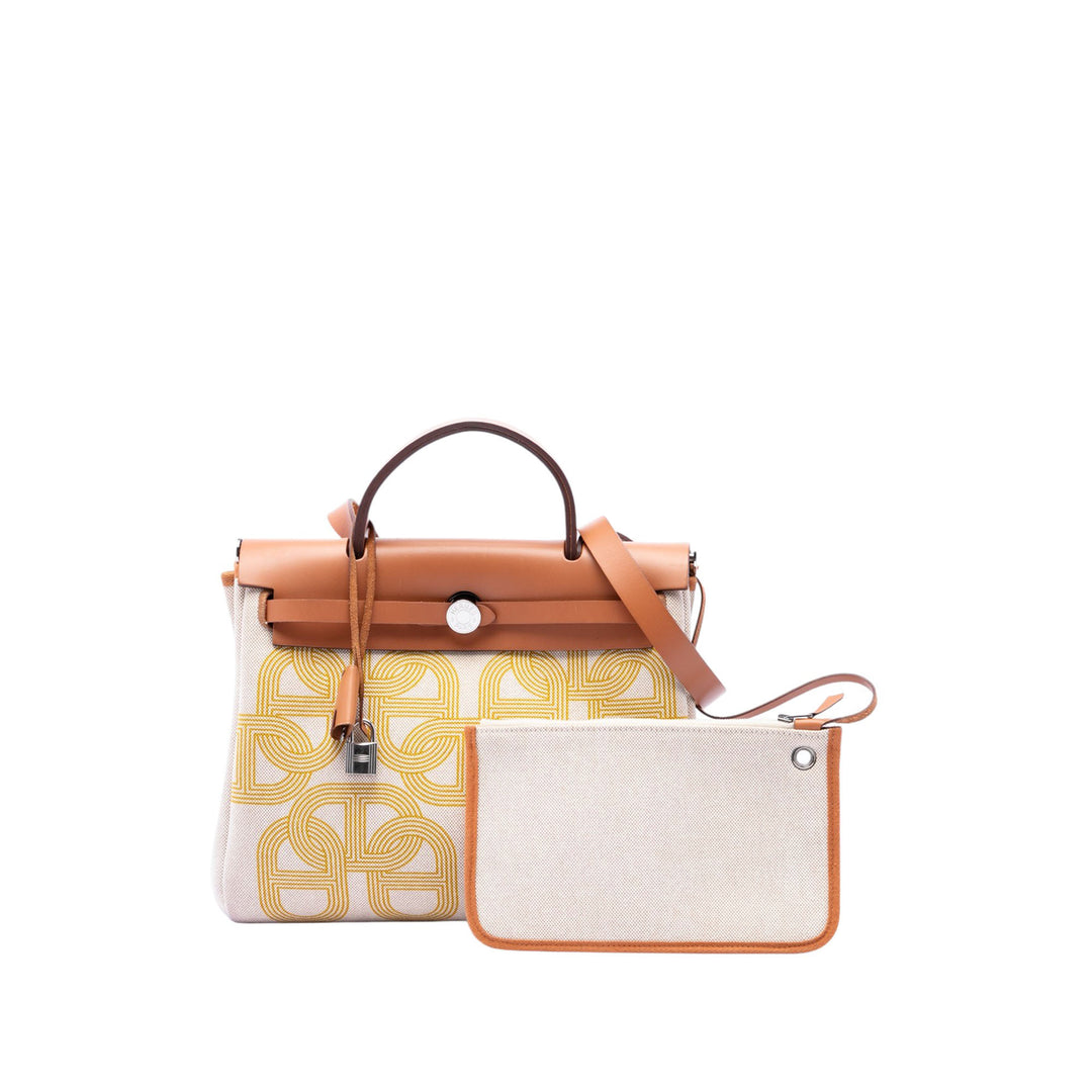 H Plume Circuit 24 Herbag Zippé 31 Beige