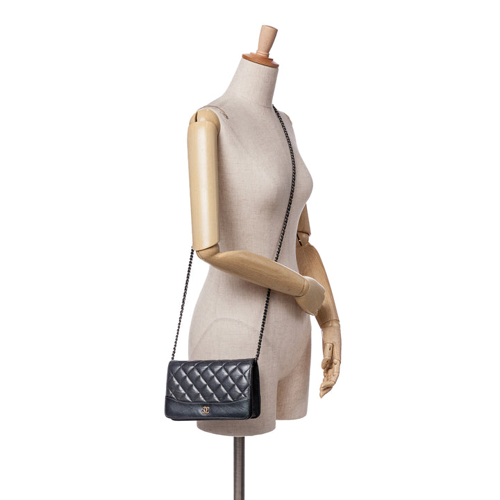 Quilted Aged Calfskin Gabrielle Wallet On Chain Black - Gaby Paris